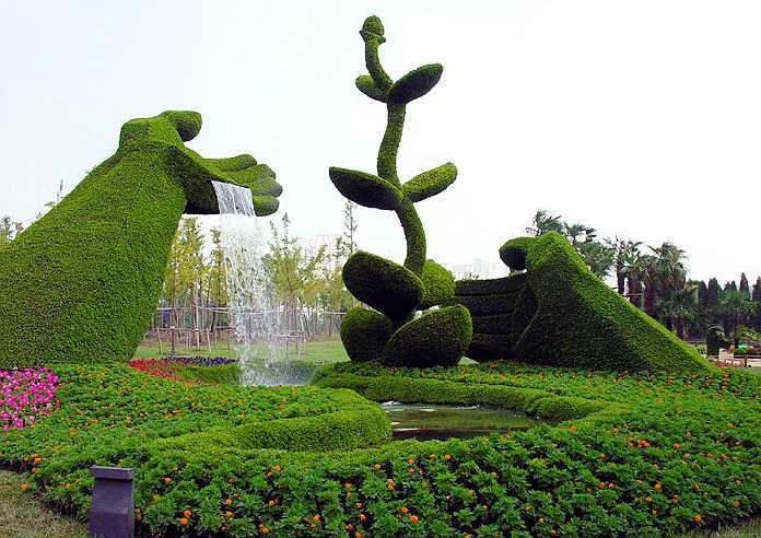 公园仿真造型绿雕公司